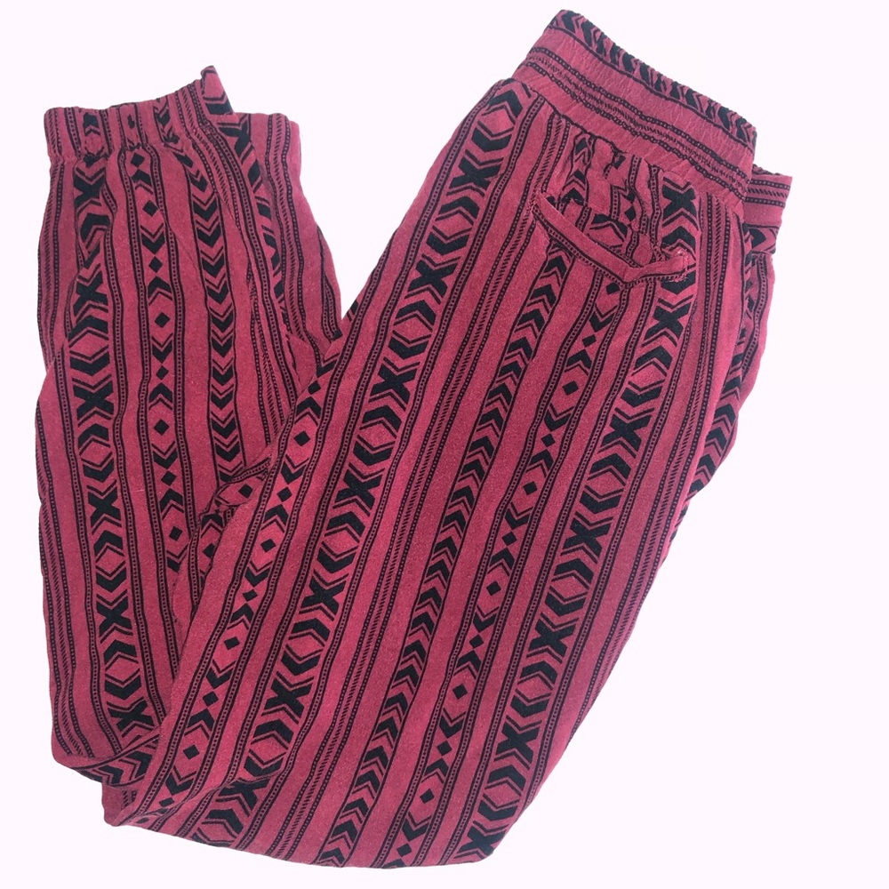 Southwest Capris - Picture 3 of 4